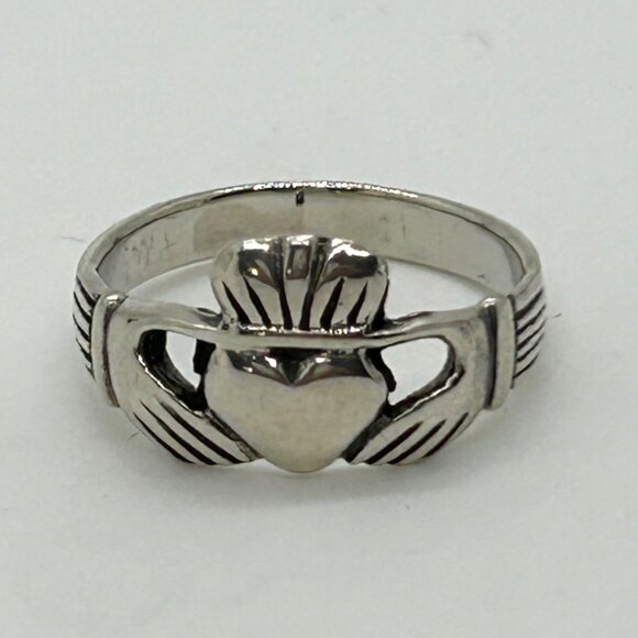 HVP Jewelry - Vintage Sterling Silver Claddagh Ring Irish Celtic Jewelry Signed HVP 925 Size 6